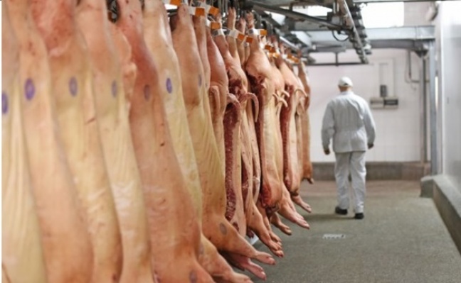 Producenci branży mięsnej mają największe długi