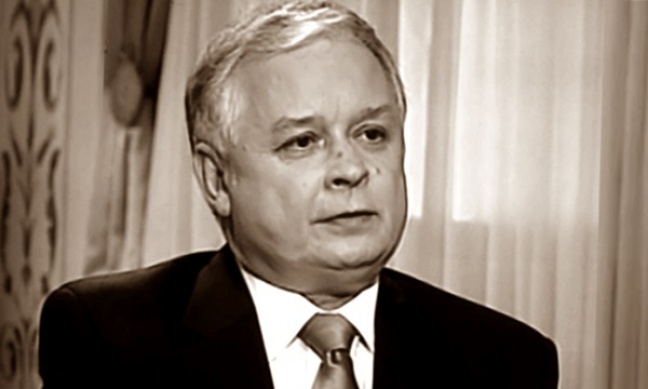 Historyk uważa, że PiS ośmiesza Lecha Kaczyńskiego