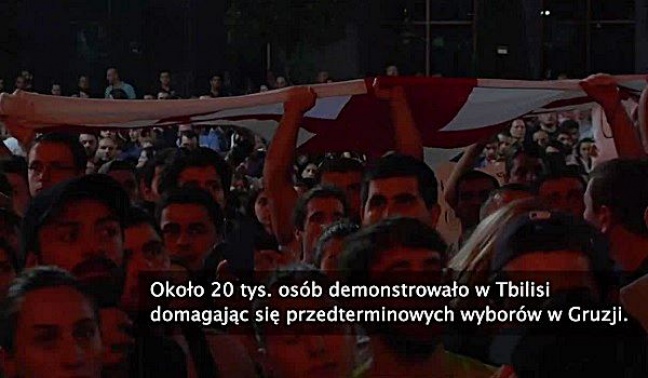 20 tys. osób demonstruje przed parlamentem Gruzji
