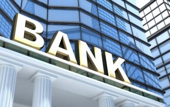 Znikają filie poszczególnych banków