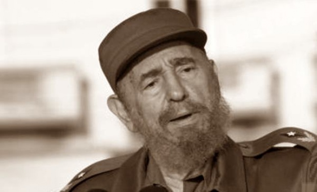 Fidel Castro nie żyje, zmarł w wieku 90 lat.