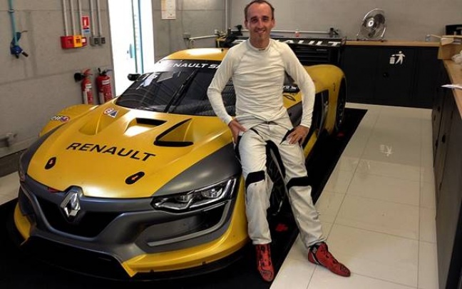 Robert Kubica wraca do wyścigów z Renault