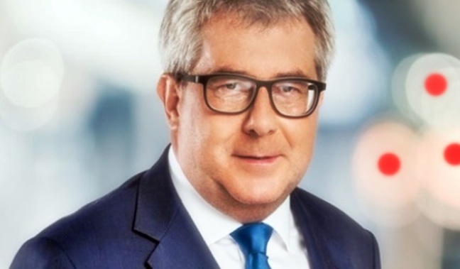 Ryszard Czarnecki życzy ,,Marry Christmas’’