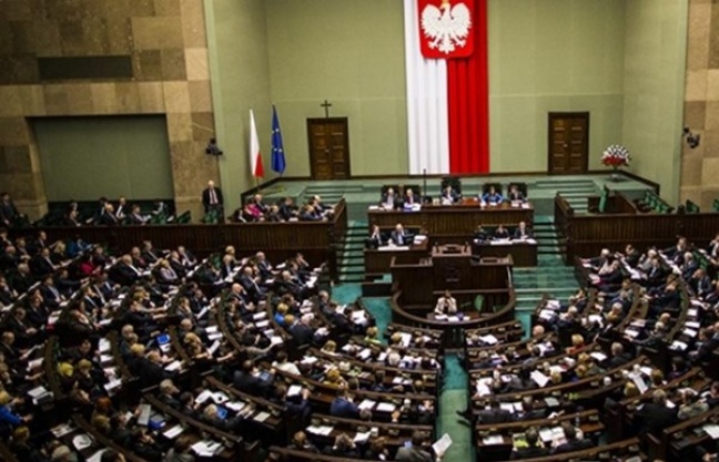 Handlowcy protestują przeciw ustawie o marnowaniu żywności