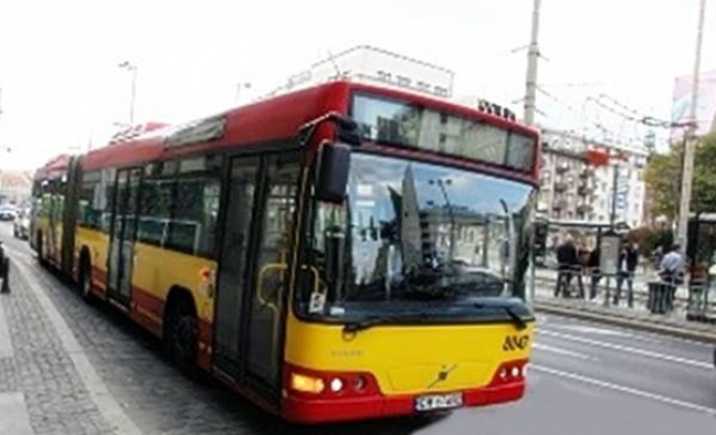 Kierowca autobusu dostał zawal za kierownicą