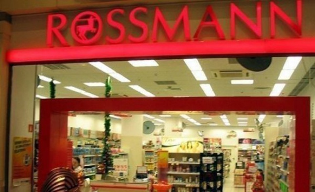 Rossmann wycofuje ze swoich sklepów wafle kukurydziane