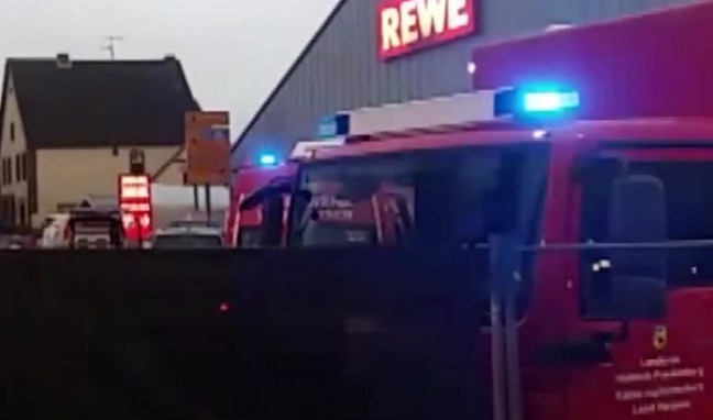 30 osób rannych, umyślnie wjechał w tłum ludzi w Niemczech