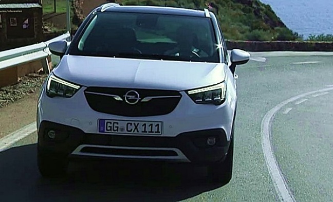 Miejski styl i atrakcyjność SUV-a. Polska premiera Opla Crossland X