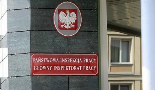 Urzędnicy Państwowej Inspekcji Pracy nie chcą pracować w niedziele