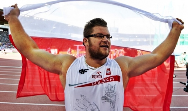 Paweł Fajdek zaprasza na Nestle Cup.mov