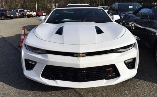 Nowe Camaro Z28 zaprezentowane w Nowym Jorku.