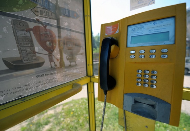 Budki telefoniczne znikną z polskich ulic