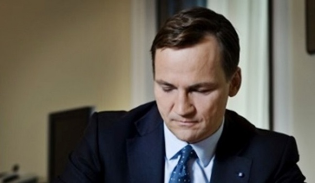 Radosław Sikorski będzie miał własną wieś