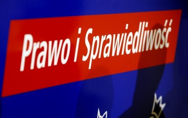 Pomysł PiS na zmniejszenie biurokracji