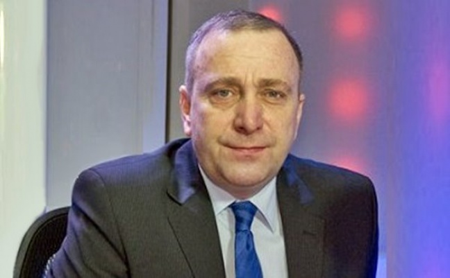 Zirytowany Schetyna przerwa wywiad