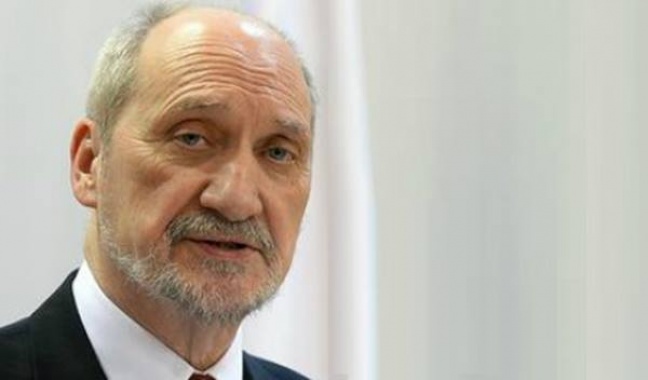 Macierewicz komentuje kandydaturę Tuska