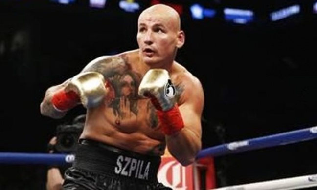 Artur Szpilka znów powalczy na ringu.