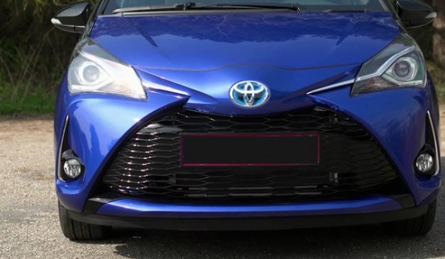 Odświeżona Toyota Yaris już w połowie maja zadebiutuje w polskich salonach