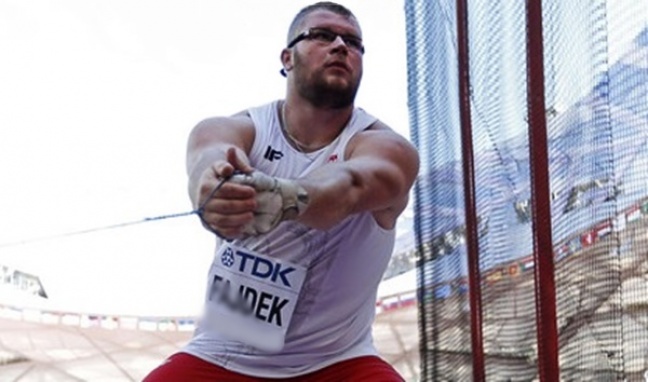 Paweł Fajdk, to istny wirtuoz młota