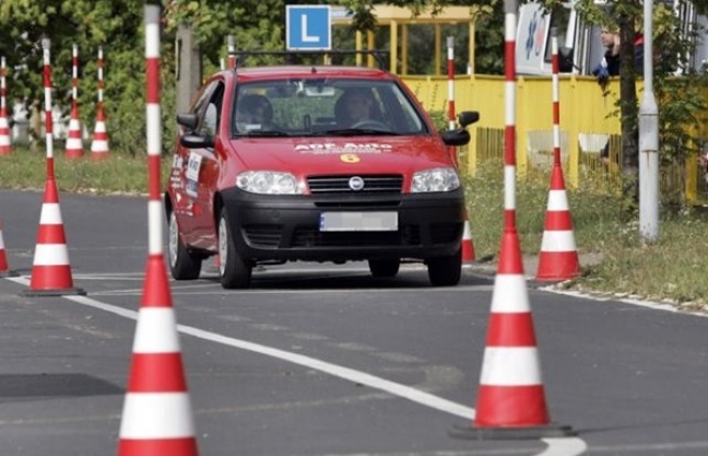 Prawo jazdy po staremu, bo system nie działa 