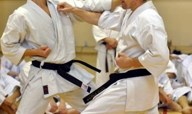 Mężczyzna zmarł podczas treningu karate