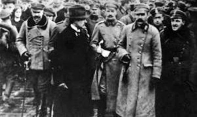 Kręte drogi ku niepodległej Polsce.