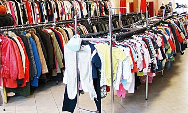 Secondhand, odzież używana – śmieć czy oszczędność?