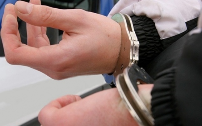 Młodzi mężczyźni zatrzymani podczas zaplanowanej akcji policji