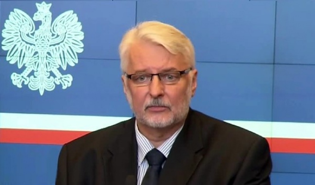 Waszczykowski uważa, że KE nęka Polskę