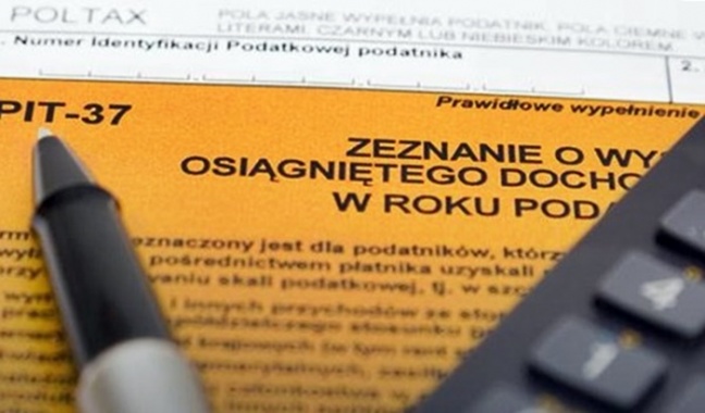 Pracujący za granicą będą rozliczać swój PIT w Polsce