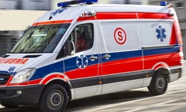 Radiowóz policyjny potrącił starszą kobietę