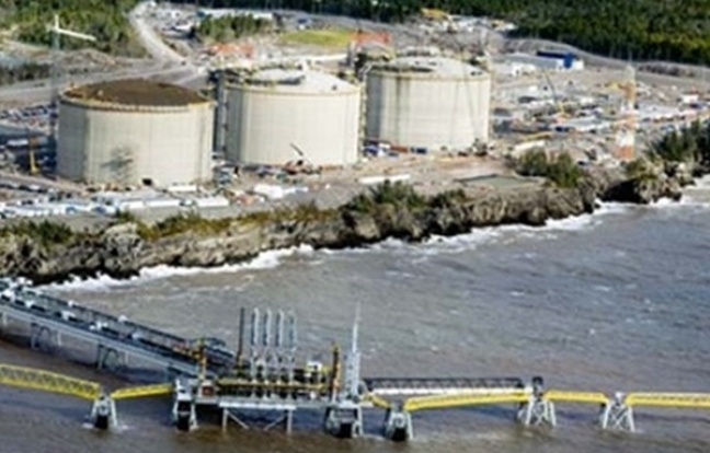 Zamówiono pierwszą dostawę gazu skroplonego