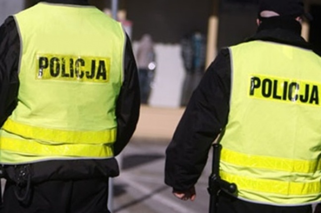 Nagi zboczeniec w rękach policji