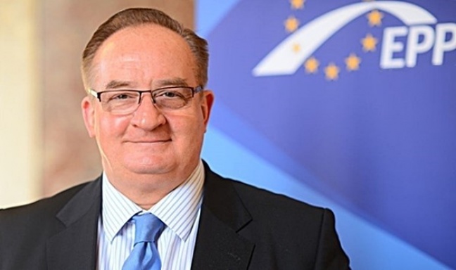 Jacek Saryusz-Wolski odszedł z Europejskiej Partii Ludowej