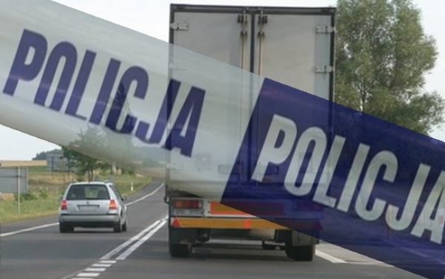 Podjął złą decyzję wyprzedzając kolumnę aut
